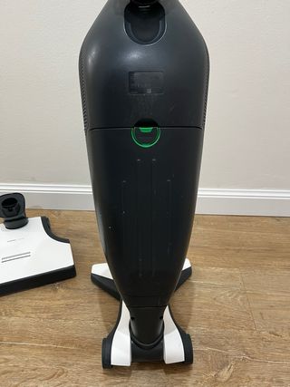 Folletto VK220S con spazzola intelligente