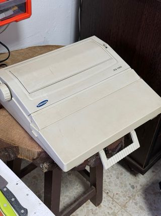 Máquina de escribir Samsung SQ-1000