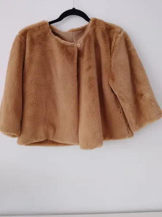 Torera pelo ultrasuave forrada cuello caja