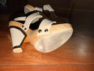 Sandalias de tacón TO BE beige