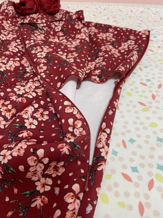 Vestido fiesta flores una manga.Nuevo