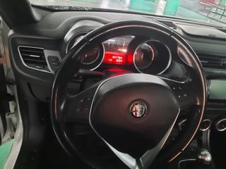 Alfa Romeo Giulietta 2014