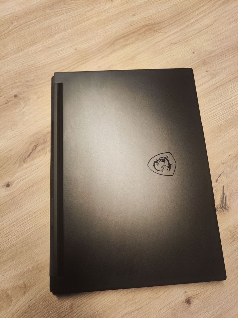 MSI Stealth 16 AI Ultra 9 285H 3TB 32GB RTX5070 afbeelding 2