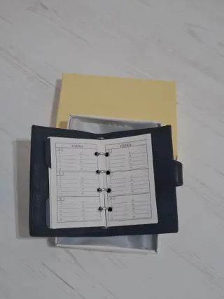 Agenda de piel bovina auténtica