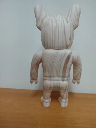 Jack Jones Figura perro efecto madera.