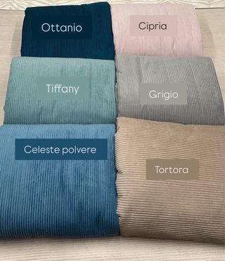 Trapuntino in velluto a coste blu/petrolio