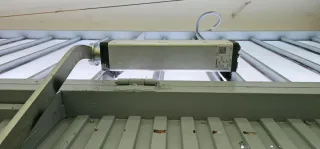 Motor puerta batiente