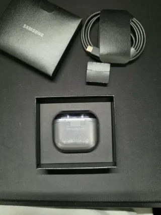 Samsung Galaxy Buds3 Pro + funda