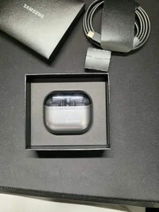 Samsung Galaxy Buds3 Pro + funda