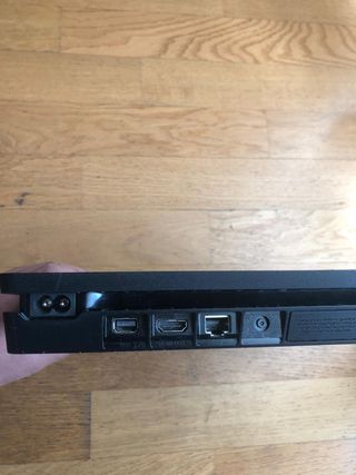 ps4 slim 500gb+ 3 giochi