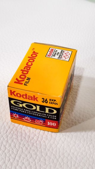 Carrete Kodak Gold 100 - 35mm - 36 Exp