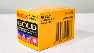 Carrete Kodak Gold 100 - 35mm - 36 Exp