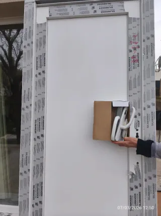 Puerta de entrada Salamander alta calidad