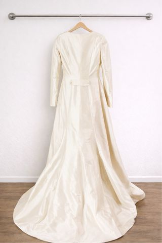 Vestido y abrigo de novia en seda salvaje nuevo