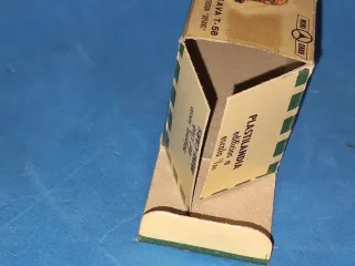 Camión Sava Butano Anguplas Minicars 60s