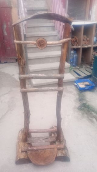 Galán de noche di legno