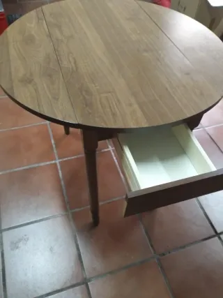 Mesa de cocina madera redonda