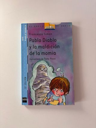 Pack de tres libros (variedad).