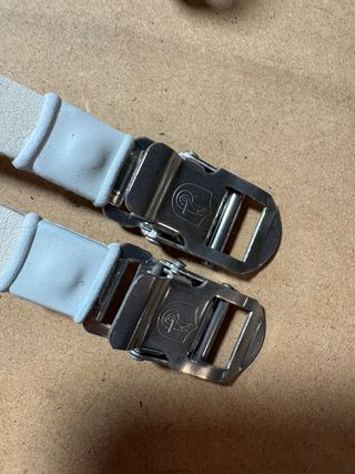 Calapiés y correas Campagnolo