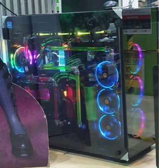 Caja PC Gaming Thermaltake View 91 TG