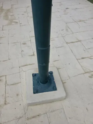 Farola exterior hierro y cristal