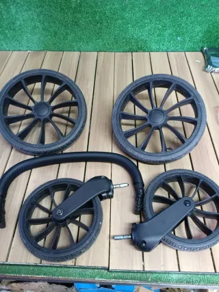 LIONELO MIKA PLUS 2 en 1 Cochecito de bebé 0-48 m