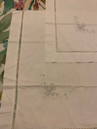 Coppia federe ricamate