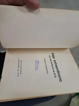 Libro Viaje extraordinario molécula R-12