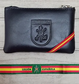 MONEDERO LEGION EN PIEL NEGRA + PULSERA