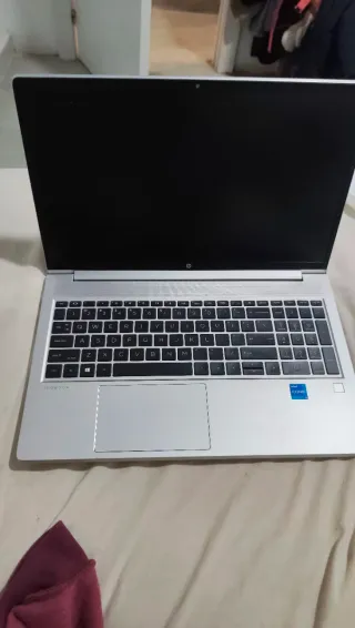 Ordenador portátil HP ProBook 450 G8