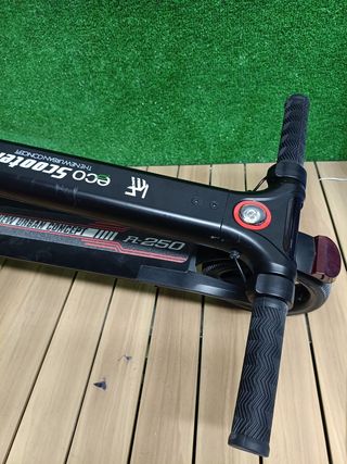Krf Eco R250 negro patinete eléctrico