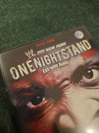 2 DVDs WWE: Summerslam y One Night Stand