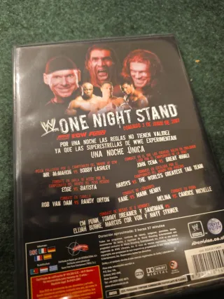2 DVDs WWE: Summerslam y One Night Stand