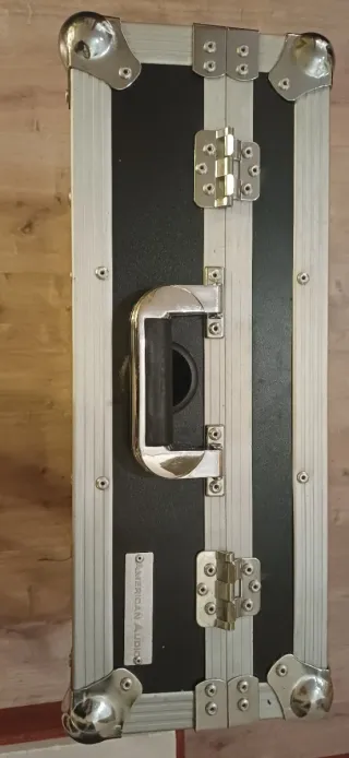 Mesa DJ American Audio CK-1000 + Flight Case