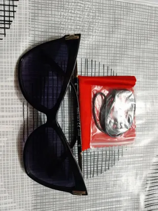 Gafas de sol Pin'Up negras y doradas