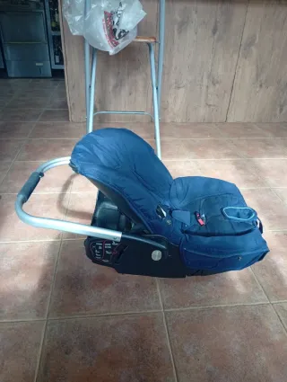 Silla de coche para bebé azul