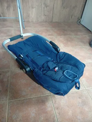 Silla de coche para bebé azul