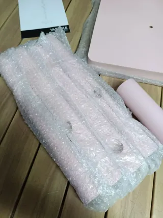 VASAGLE Appendiabiti in Legno Massiccio con Ganci Rosa Gelatina