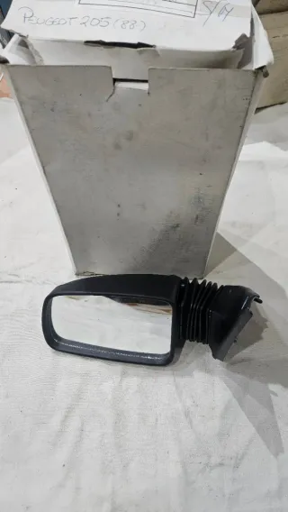 Peugeot 205