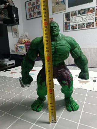 Muñeco Hulk Marvel Legends 30cm