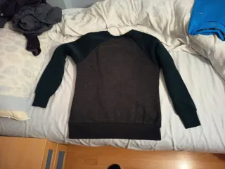 Jersey Superdry Talla M Negro y Amarillo