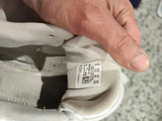 Zapatillas Puma Hombre Blancas y Doradas