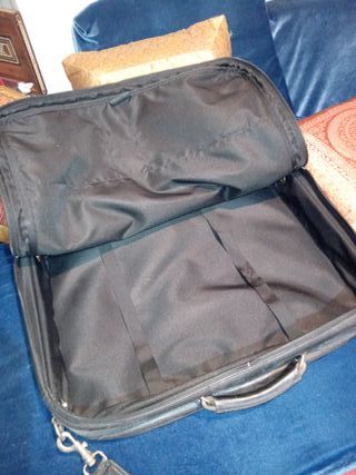 Maletín de piel mediano para caballero