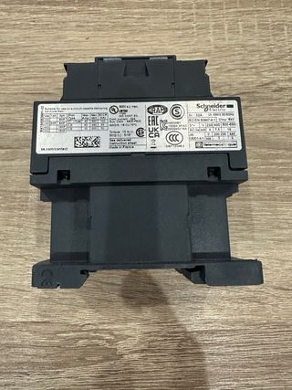 Contactor Schneider LC1D18