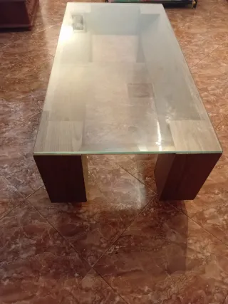Mesa de centro moderna cristal y madera