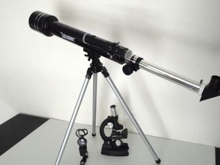 Telescopio y Microscopio de Juguete