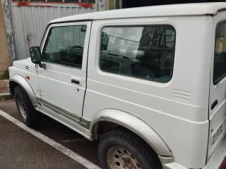 Suzuki Samurai 2003