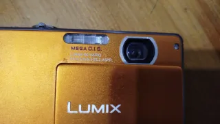 Cámara Digital Panasonic Lumix Naranja