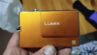 Cámara Digital Panasonic Lumix Naranja