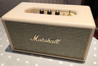 Altavoz Marshall Beige y Dorado